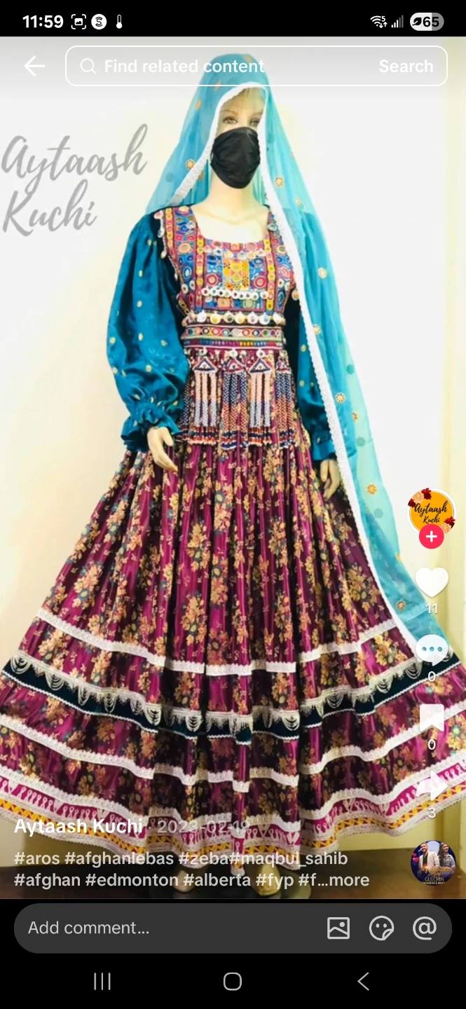Aytash Kuchi Afghan Dress