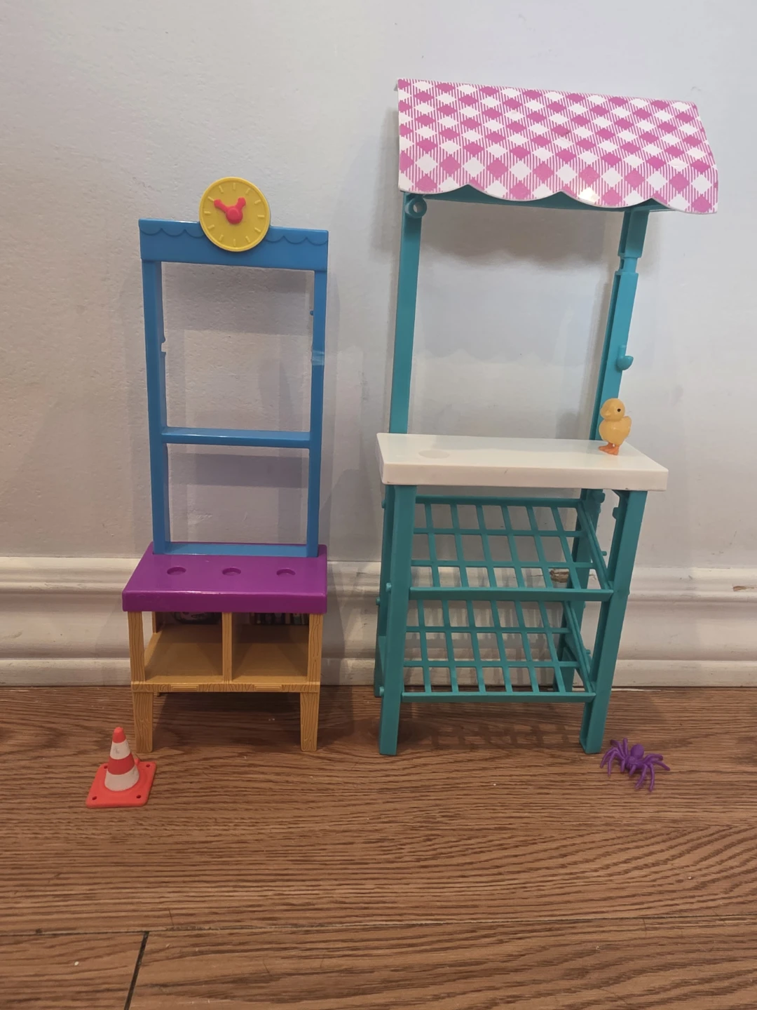 Dollhouse Miniature Market Stall & Counter Set