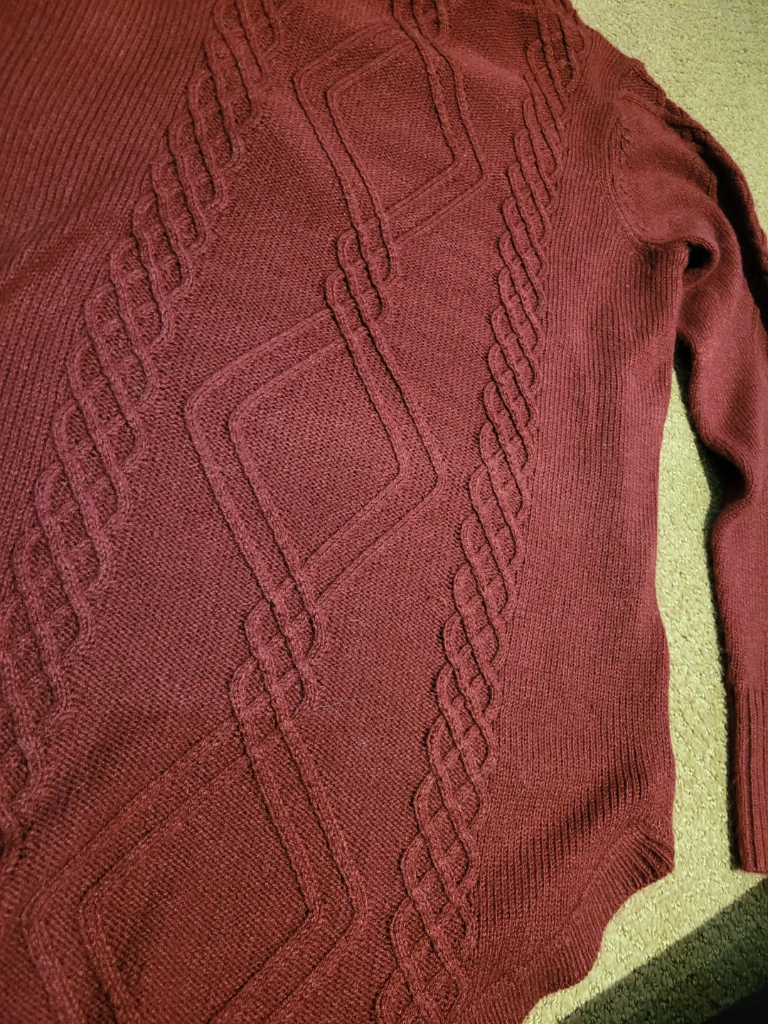 RW & CO. Burgundy Cable Knit Turtleneck Sweater - Size S/P - photo 3