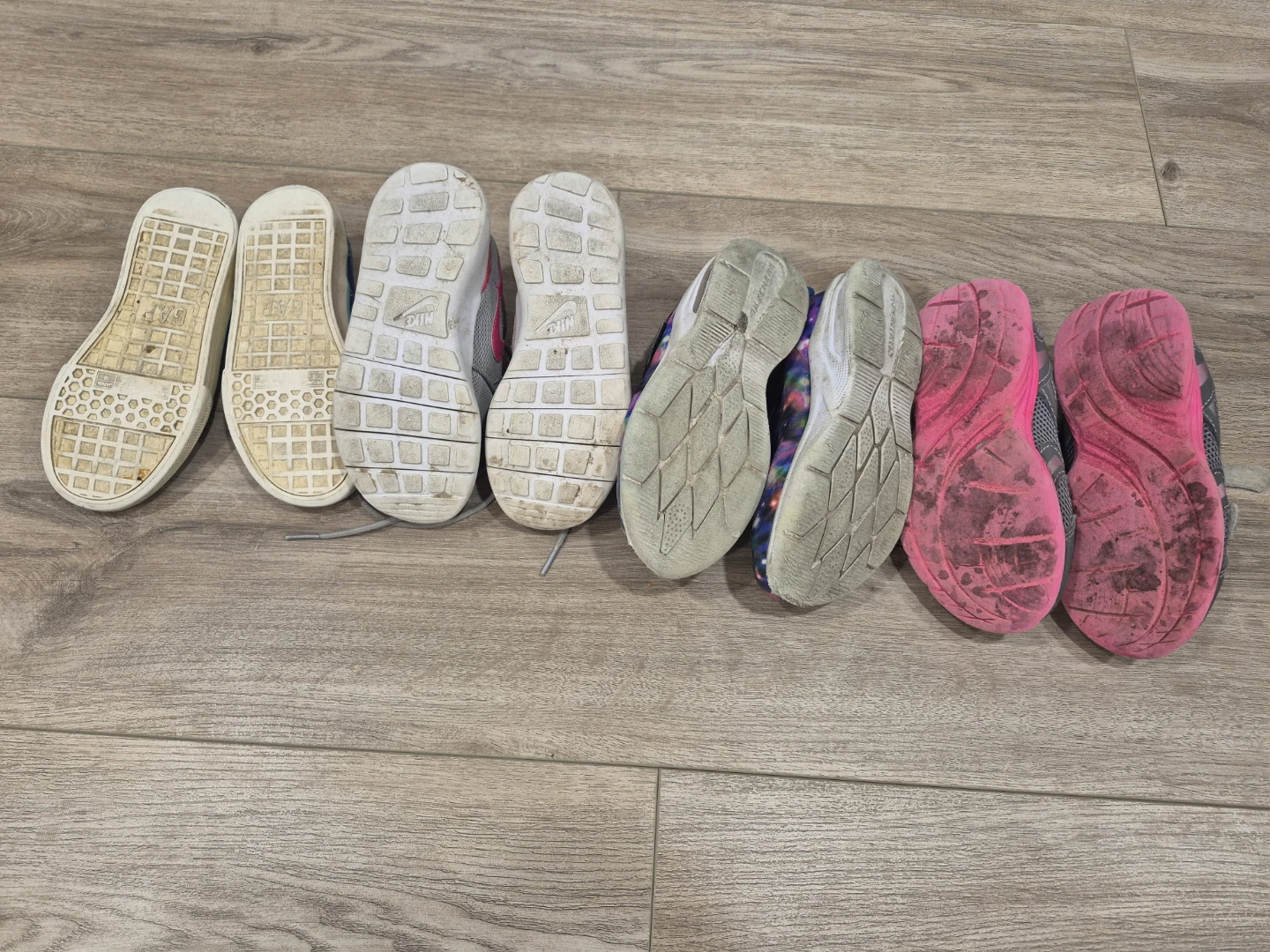 4x Size 12 Girls Shoes - photo 2