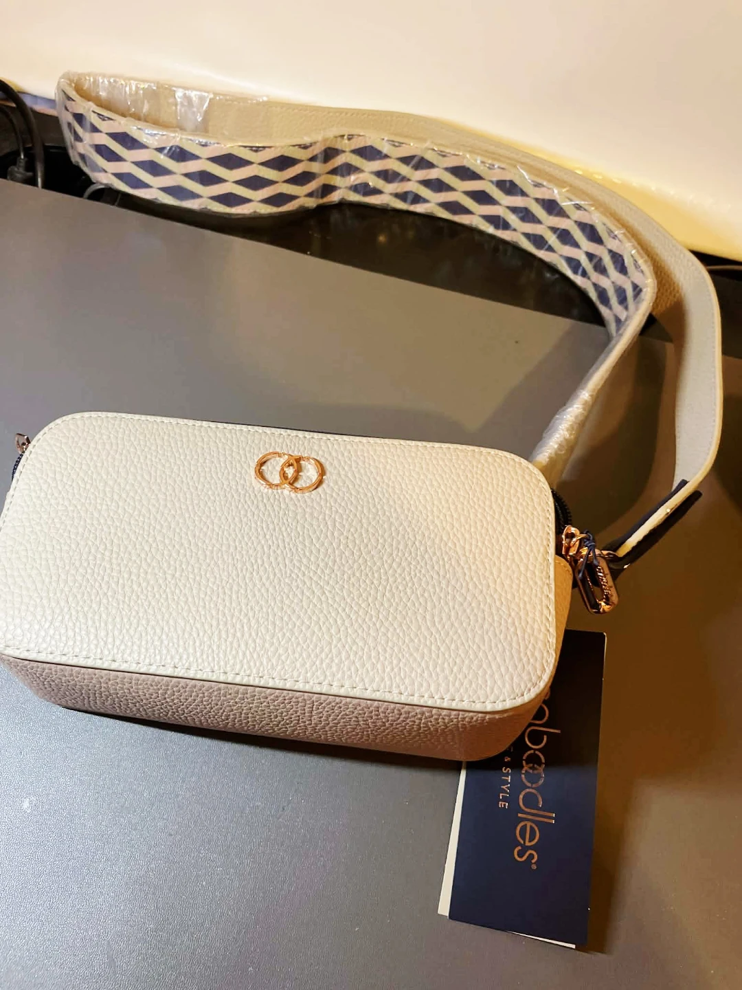 Boodiess Crossbody Bag - Cream & Tan