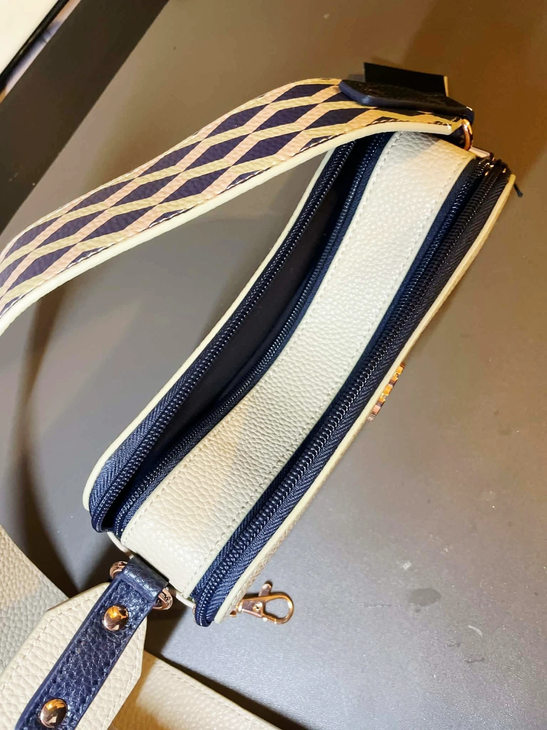 Boodiess Crossbody Bag - Cream & Tan - photo 4