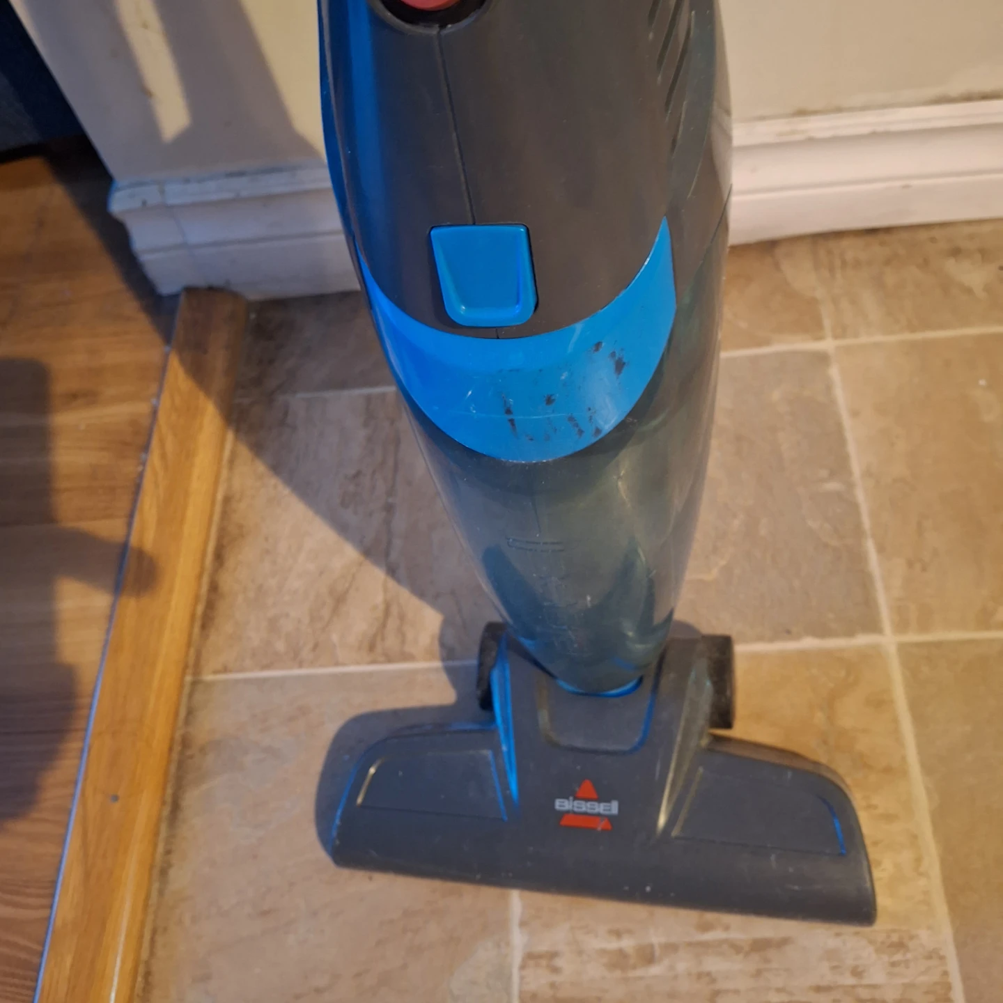 Bissell stick vacuum * minor flaw* - photo 2