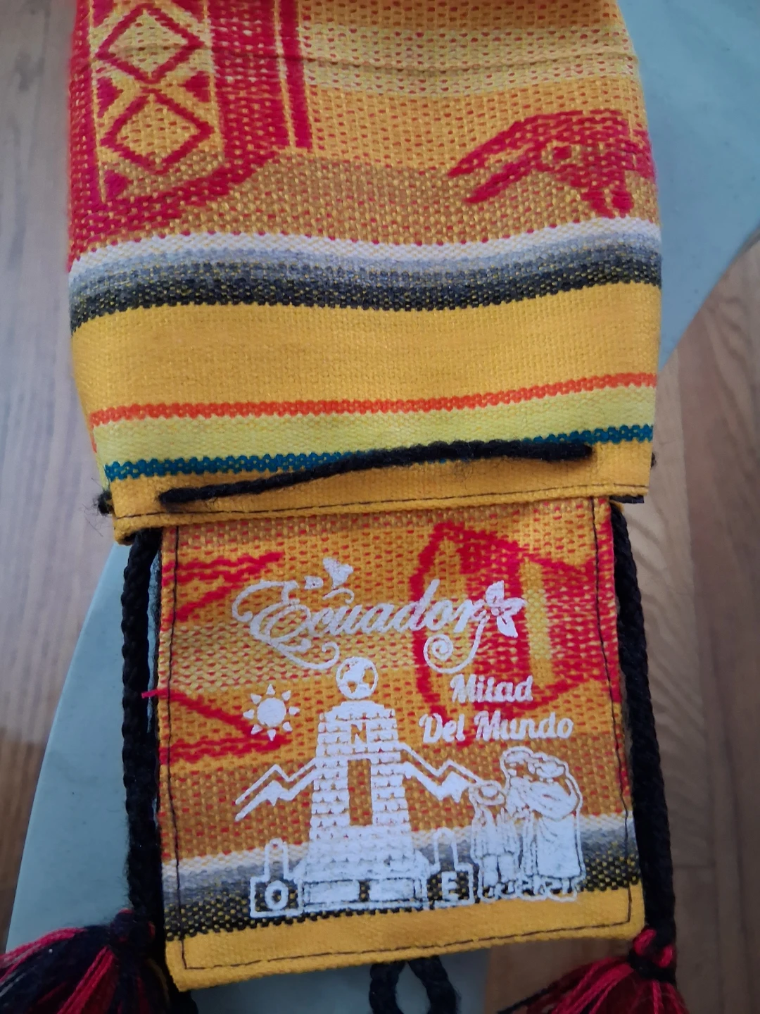 Ecuador "Mitad Del Mundo" Woven Crossbody Bag - photo 4