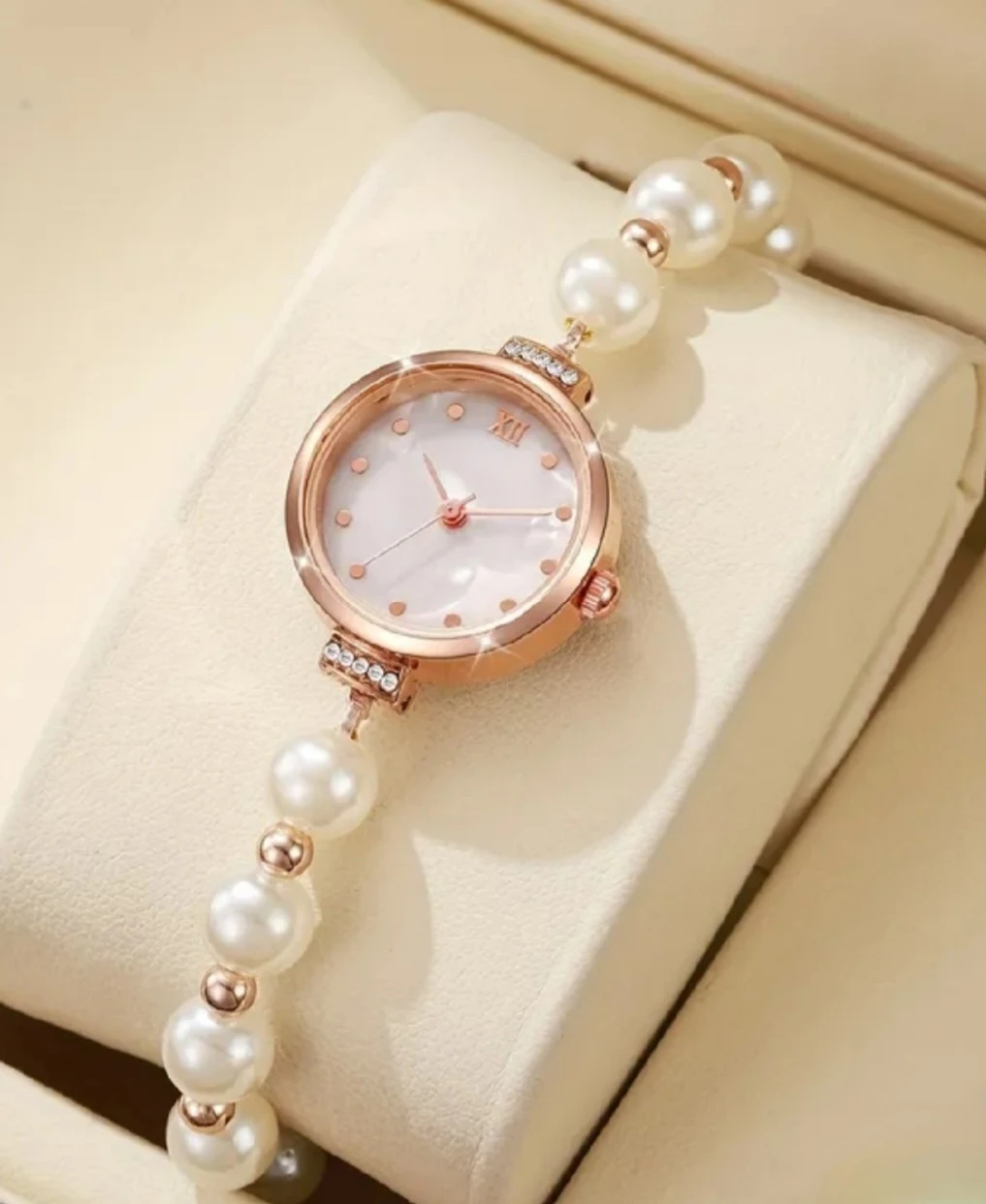 Women's Pearl Beaded Bracelet Watch - photo 2