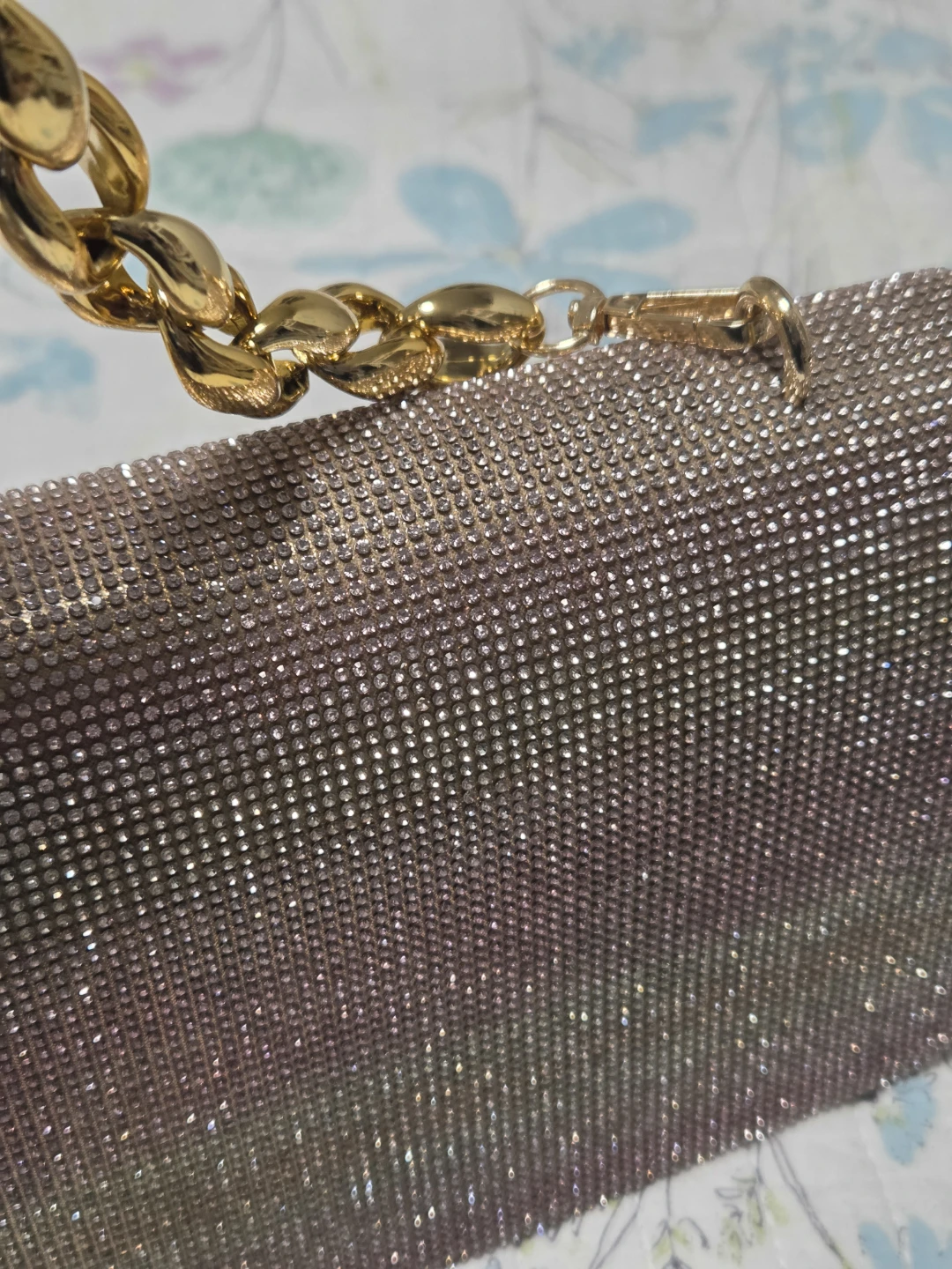 Sparkly Clutch Purse with Gold Chain - photo 3
