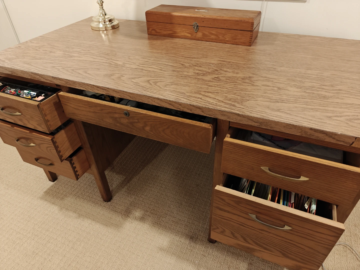 Large Oak Executive Desk with Drawers - photo 3