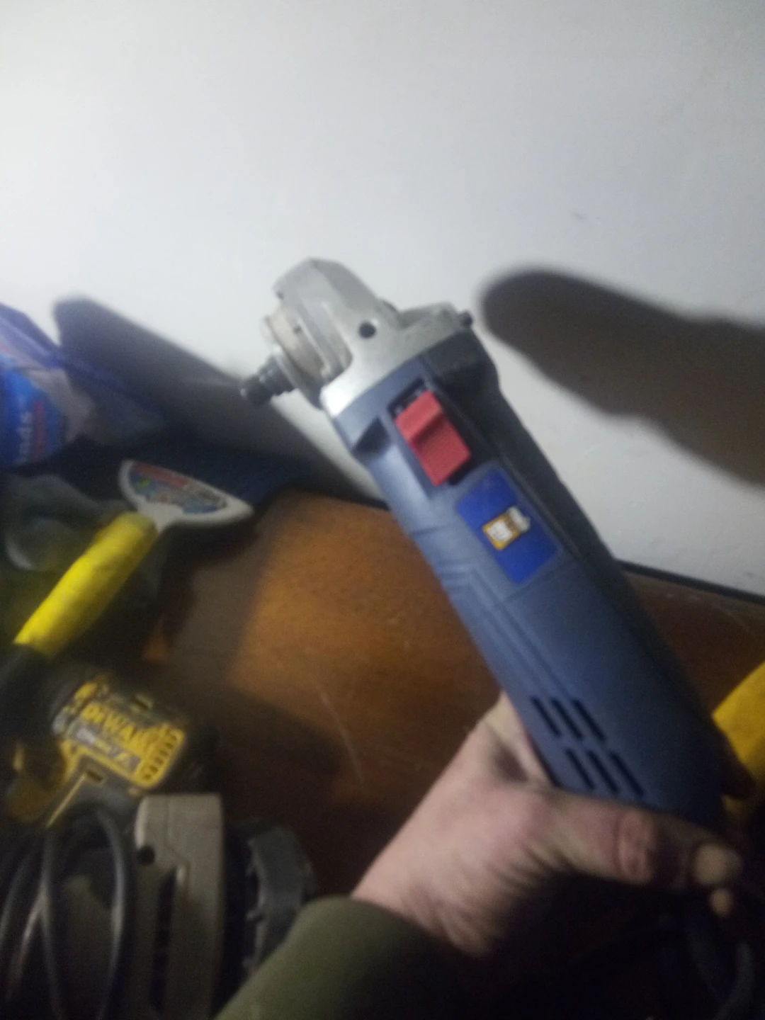 Power 1000 Angle Grinder