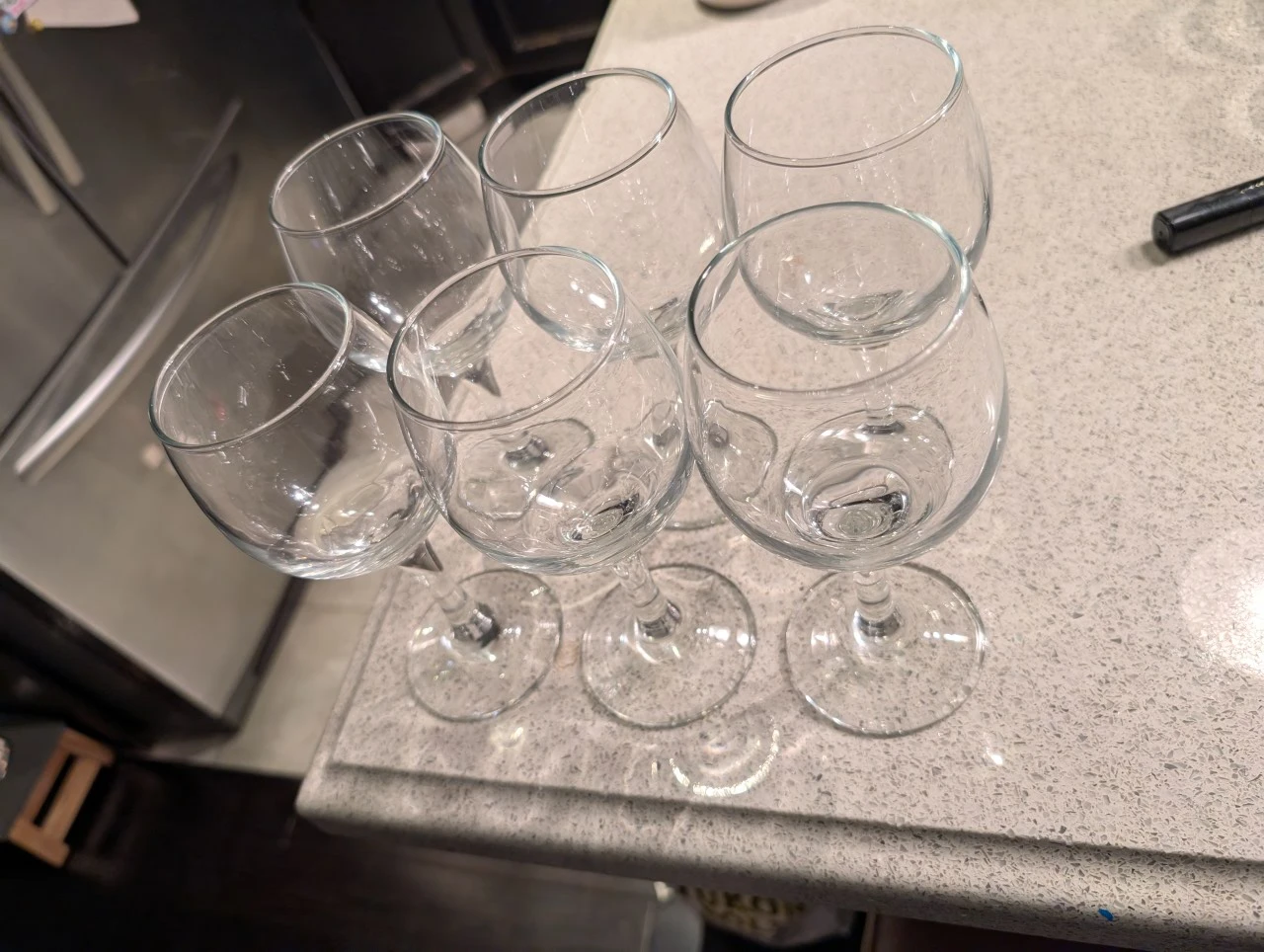 Set of 6 Clear Wine Glasses
