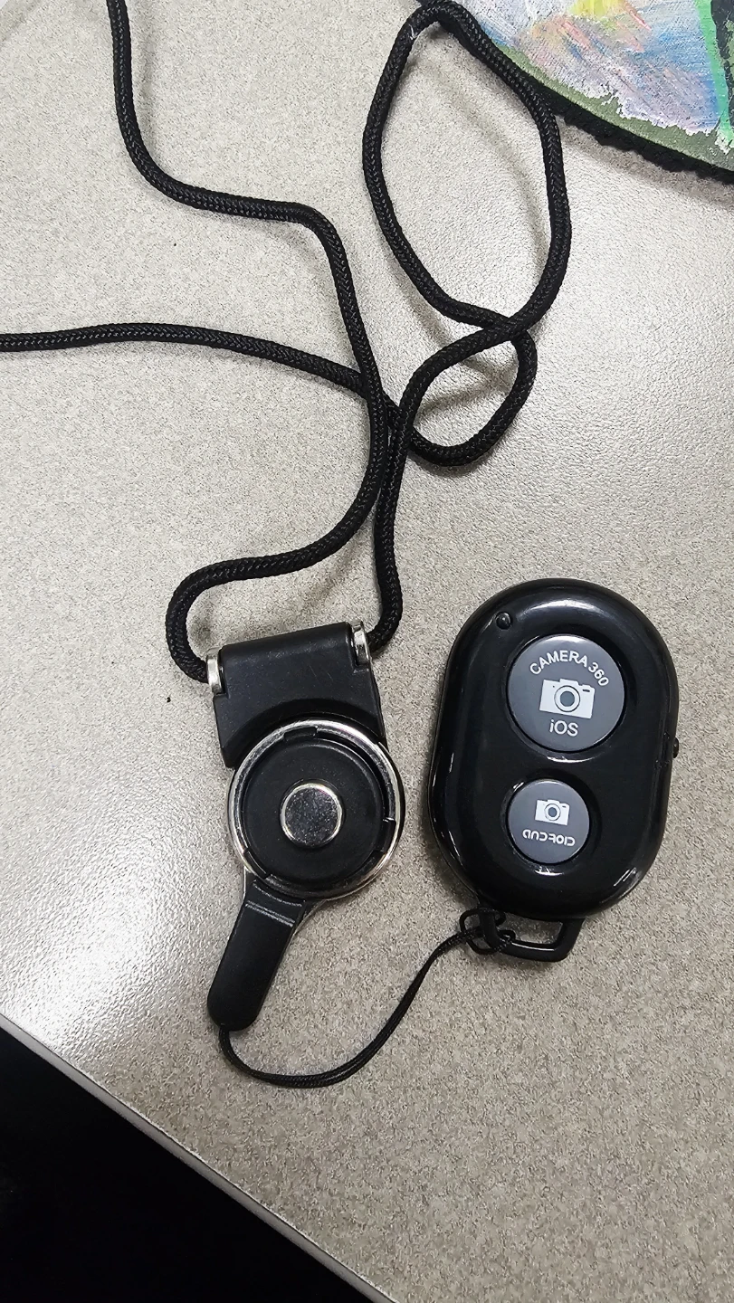 CamKix Bluetooth Remote Shutter for iPhone/Android - photo 2