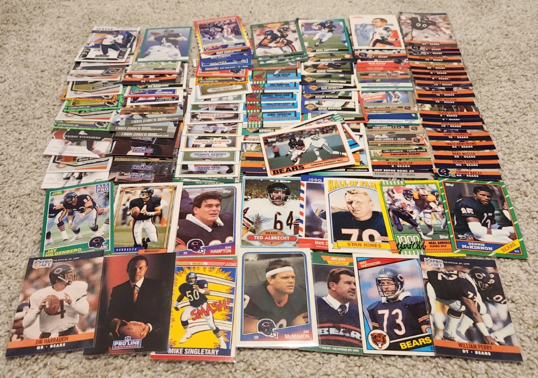 Chicago Bears, 200 Football Cards Team lot - photo 2