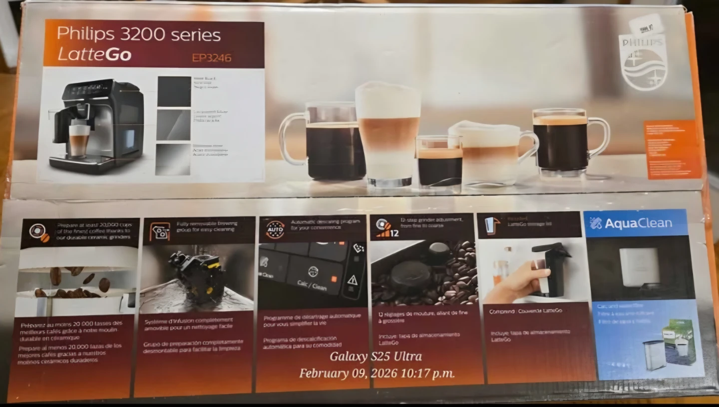 Philips 3200 Series LatteGo EP3246 Espresso Machine - photo 2