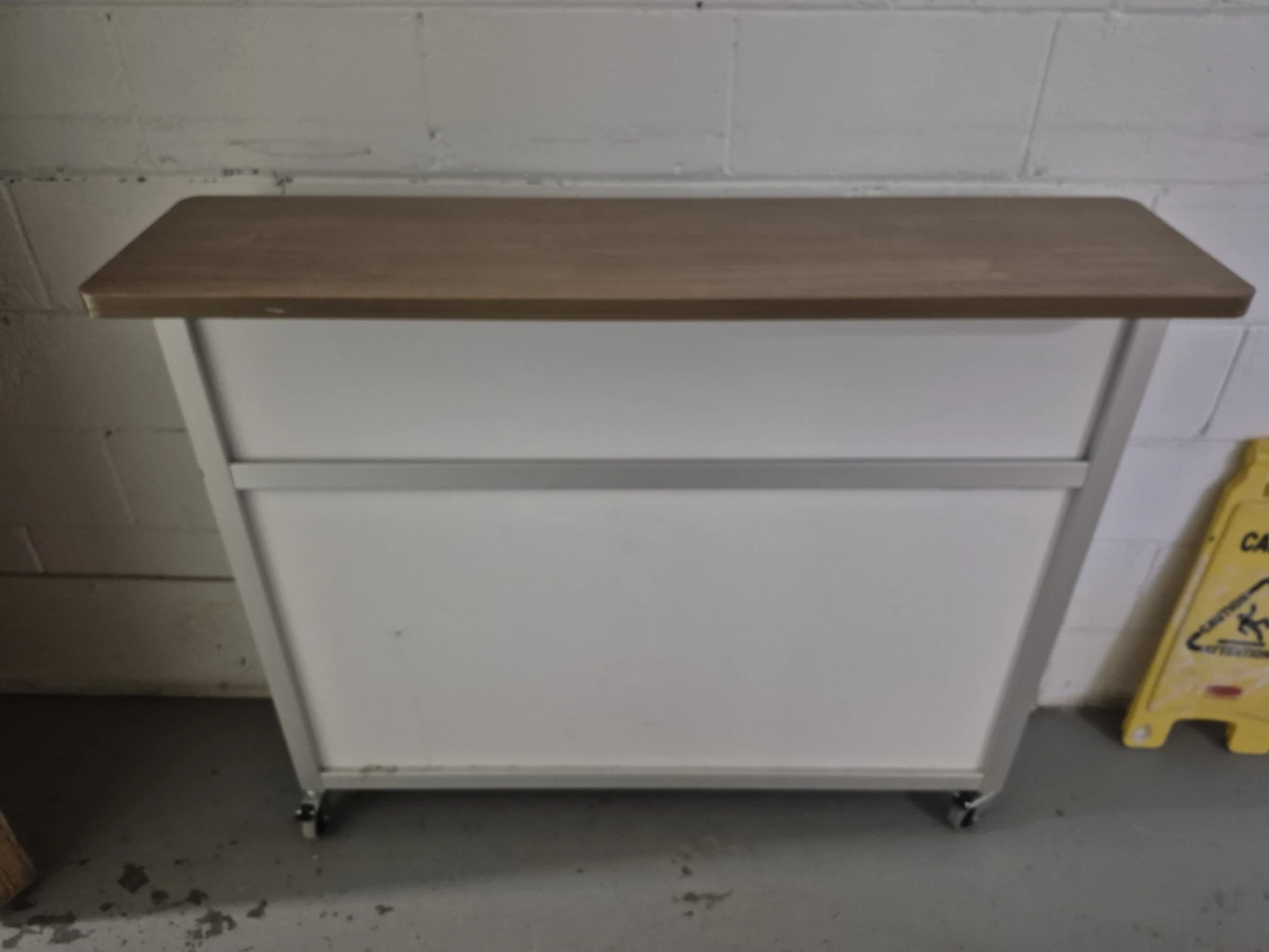 Folding Bar/Counter with Wheels - photo 3