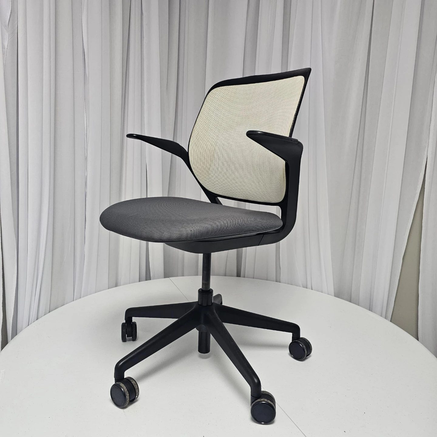 Ergonomic Office Chair