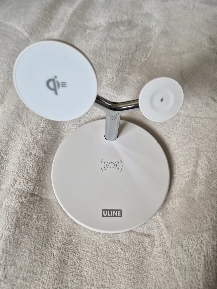 ULINE 3-in-1 Wireless Charger H-11501
