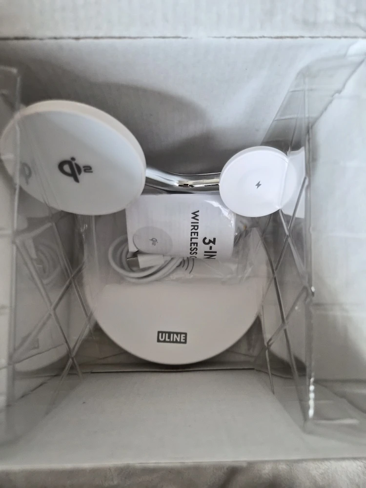 ULINE 3-in-1 Wireless Charger H-11501 - photo 2