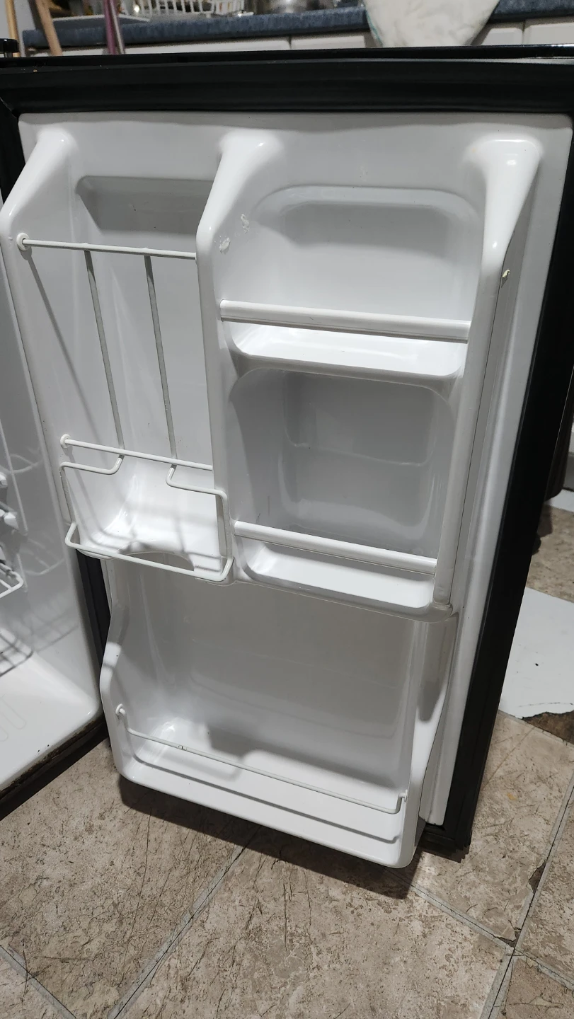 Magic Chef Mini Fridge - photo 2