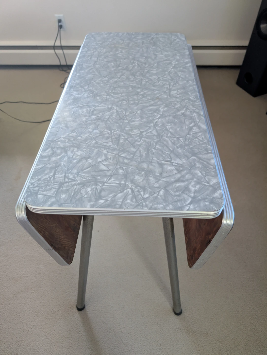 Vintage 50's/60's Drop Leaf Table with Retro Pattern - photo 3
