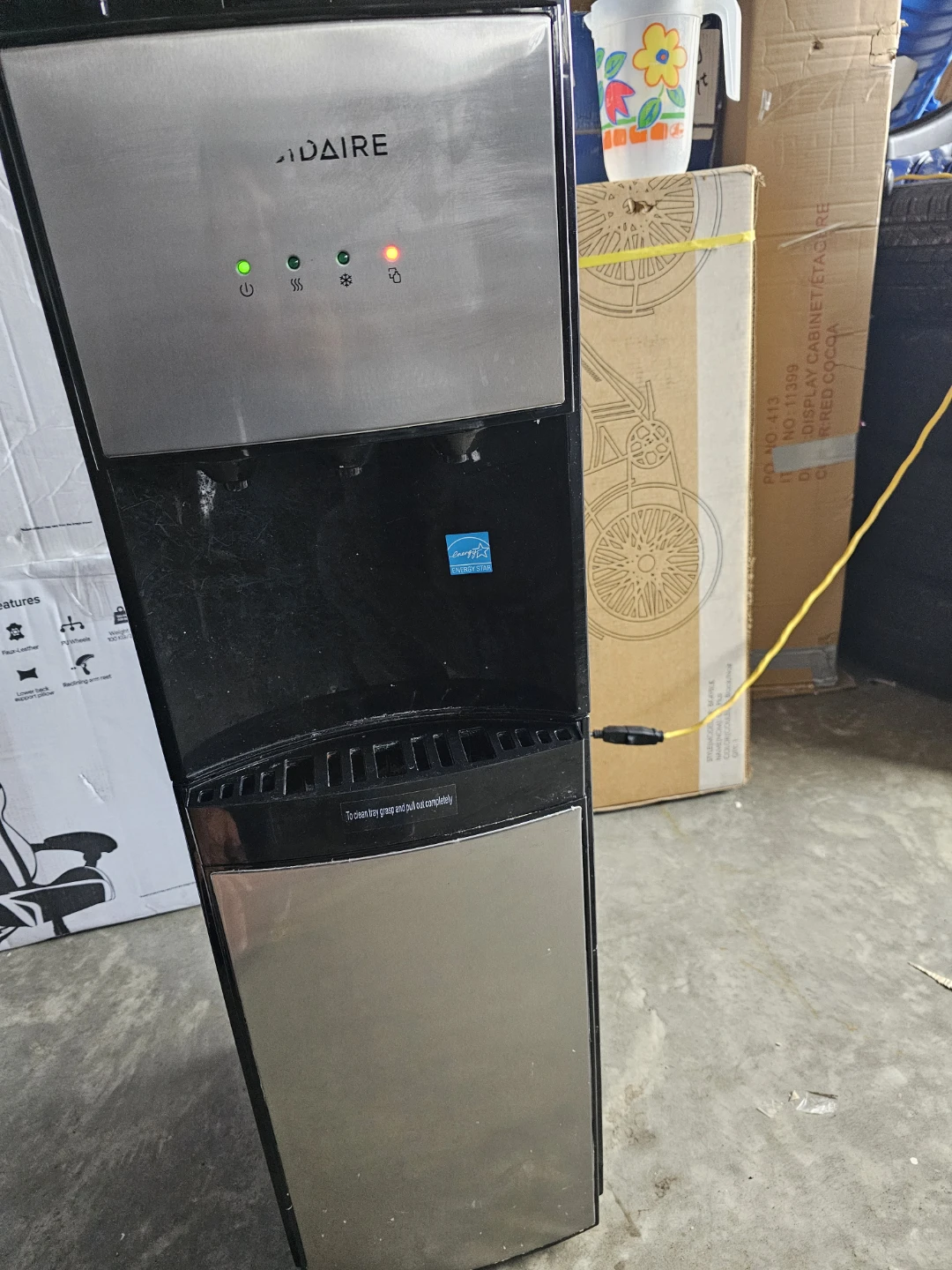 Frigidaire Water Cooler - photo 5