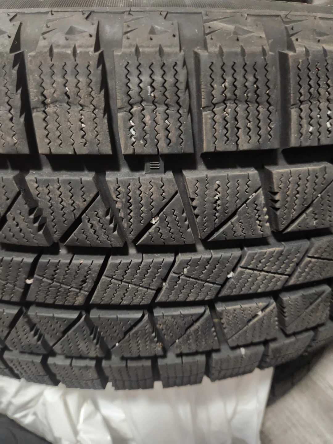 Dunlop Winter Tires 235/55R17