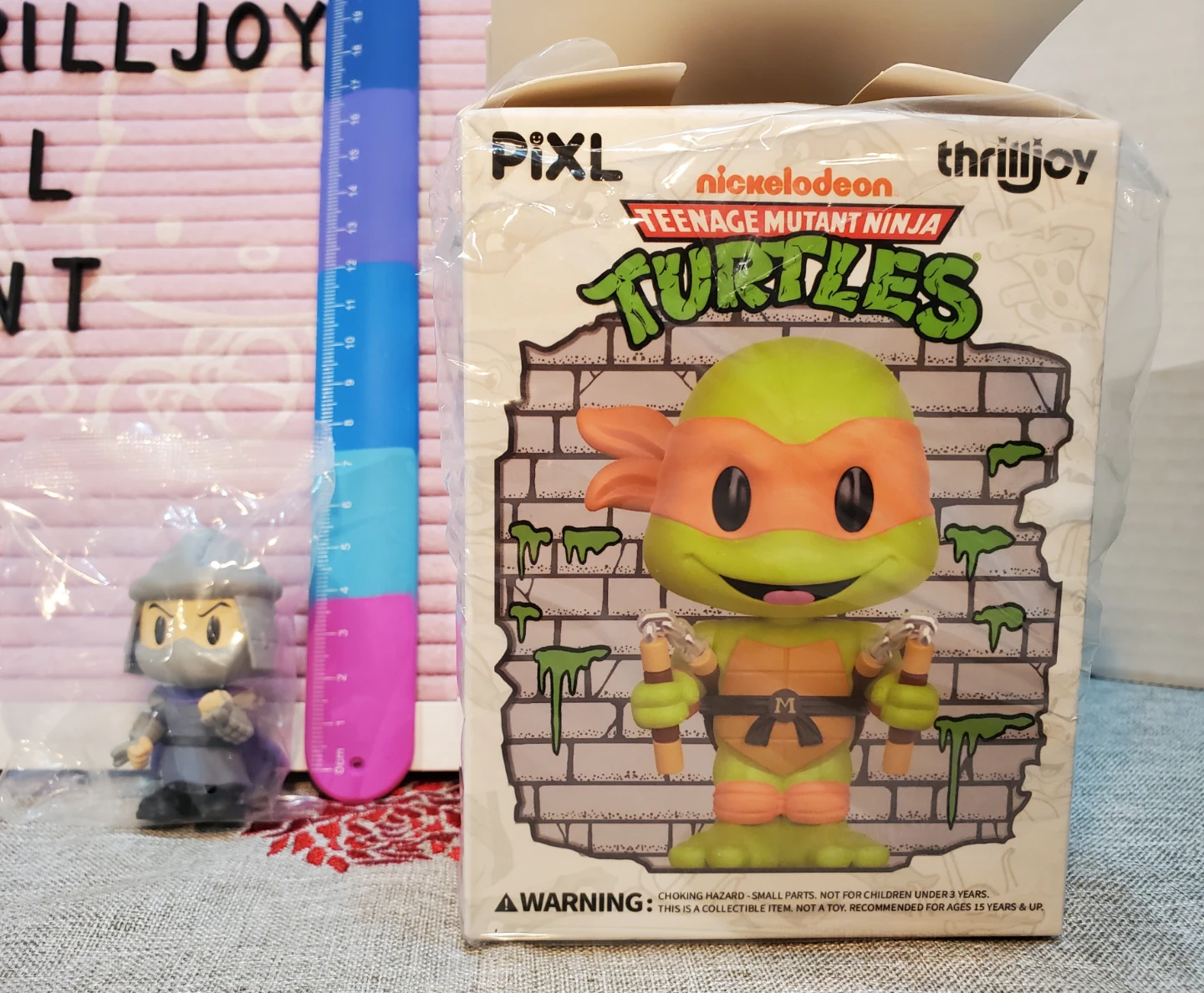 PiXL Thrilljoy Nickelodeon TMNT Shredder Figure and Display - photo 2