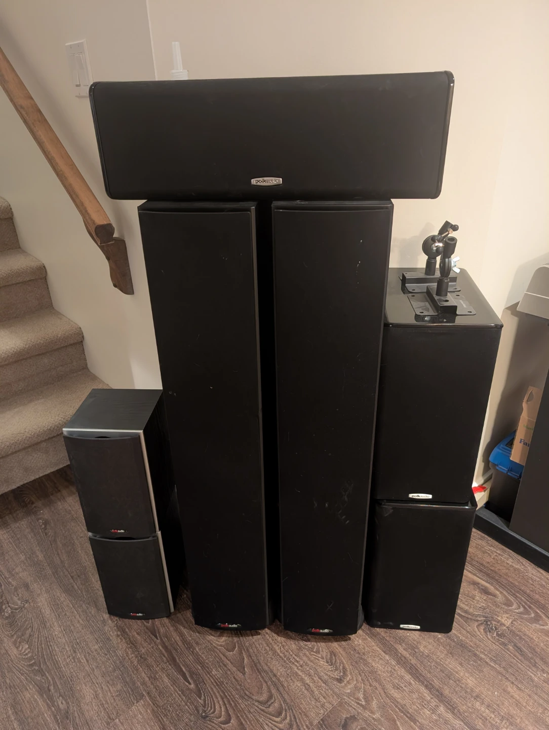 Polk Audio Home Theatre Speaker System
