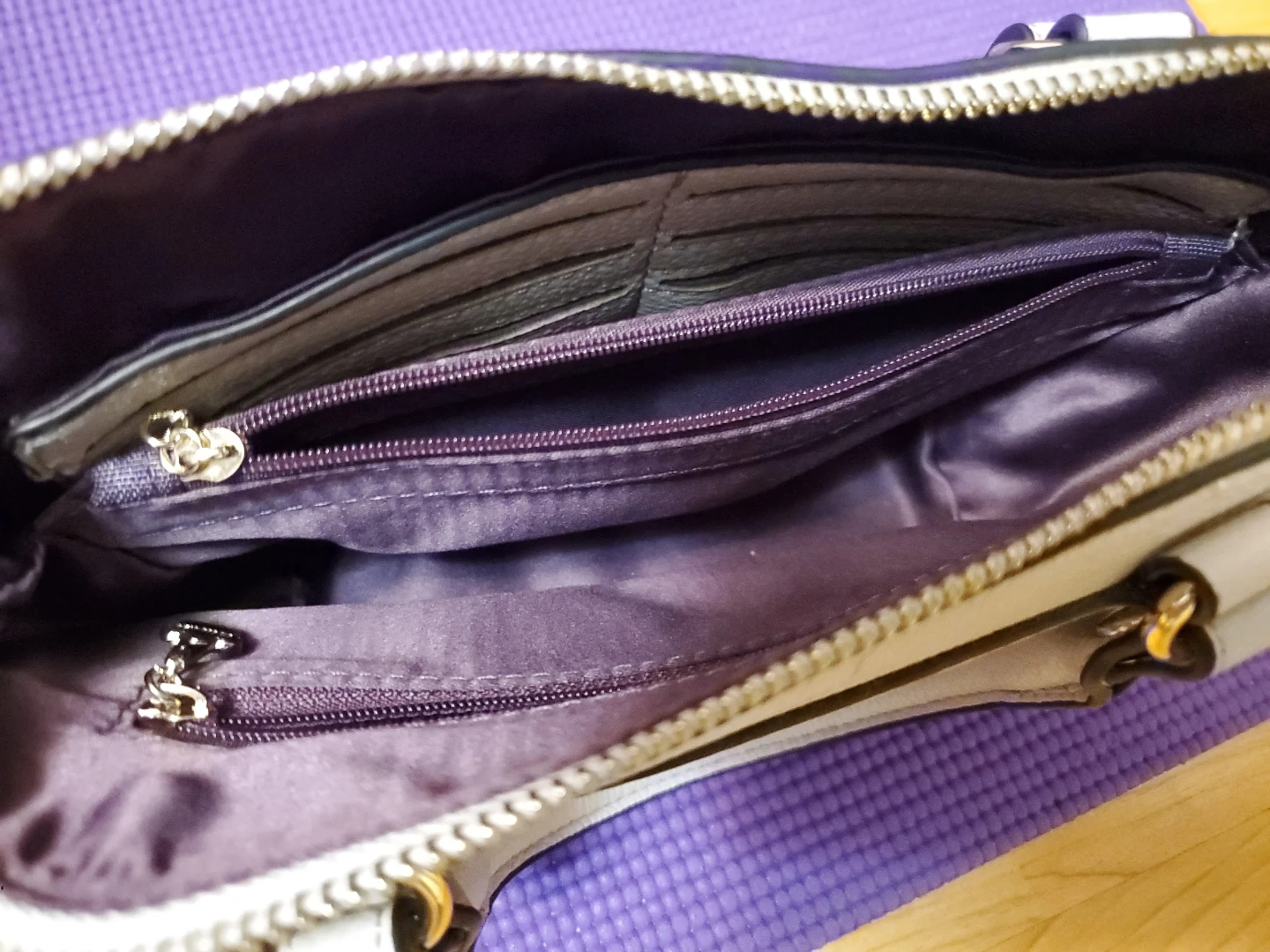 Sorella Firenze Handbag - photo 5