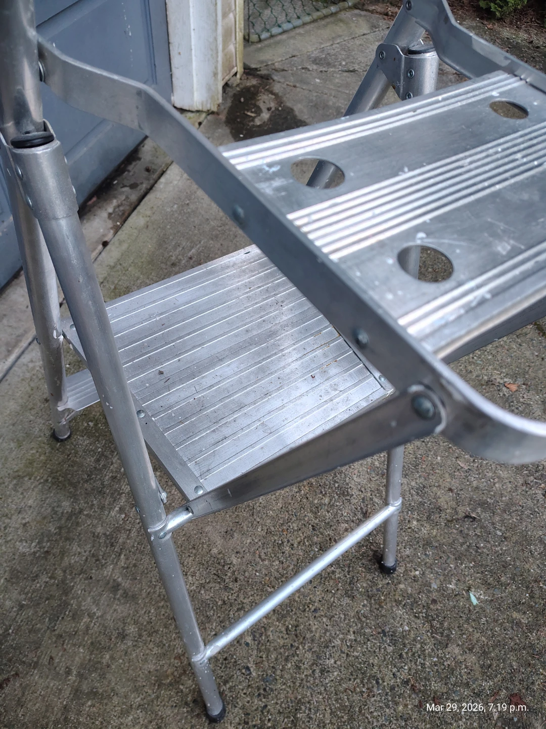 Aluminum Folding Step Painting Ladder with Tray - photo 4