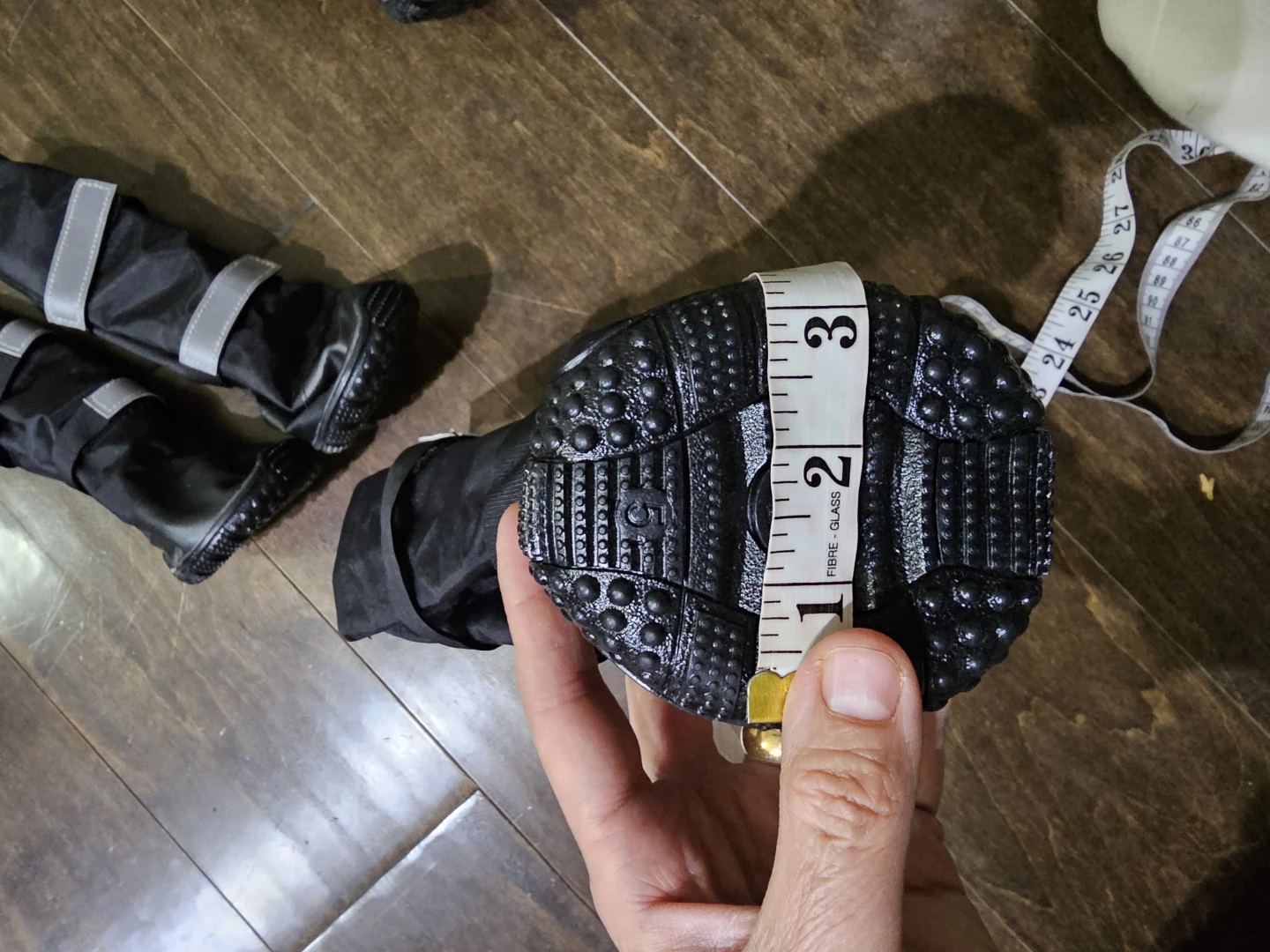 Dog winter boots size in pictures (New never used) - photo 4