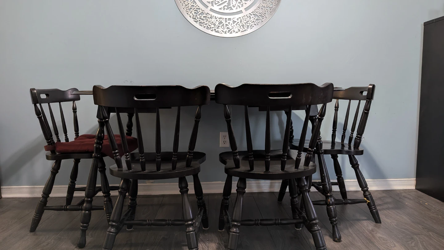 Black Wooden Dining Set with Chairs 🧡