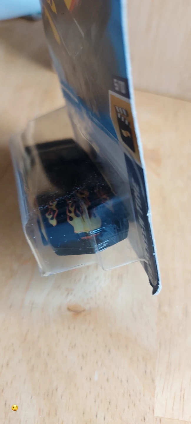 Hot Wheels Knight Rider K.I.T.T. Die-Cast Car - photo 2