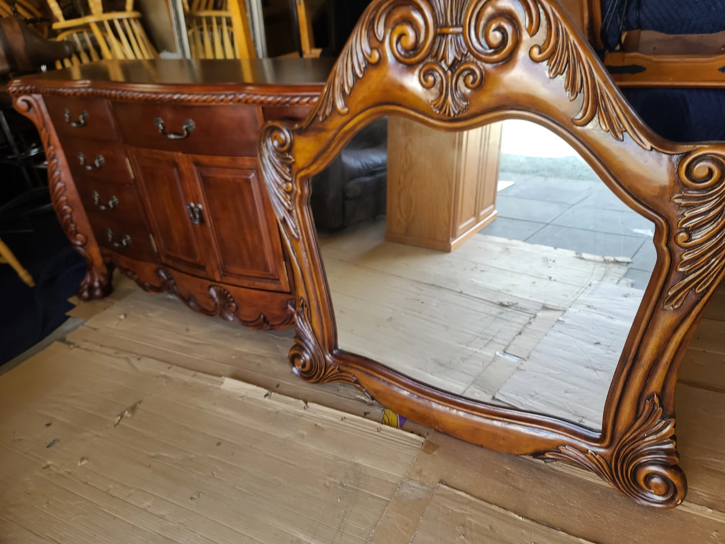 Ornate Carved Wood Dresser and Mirror Set - photo 3