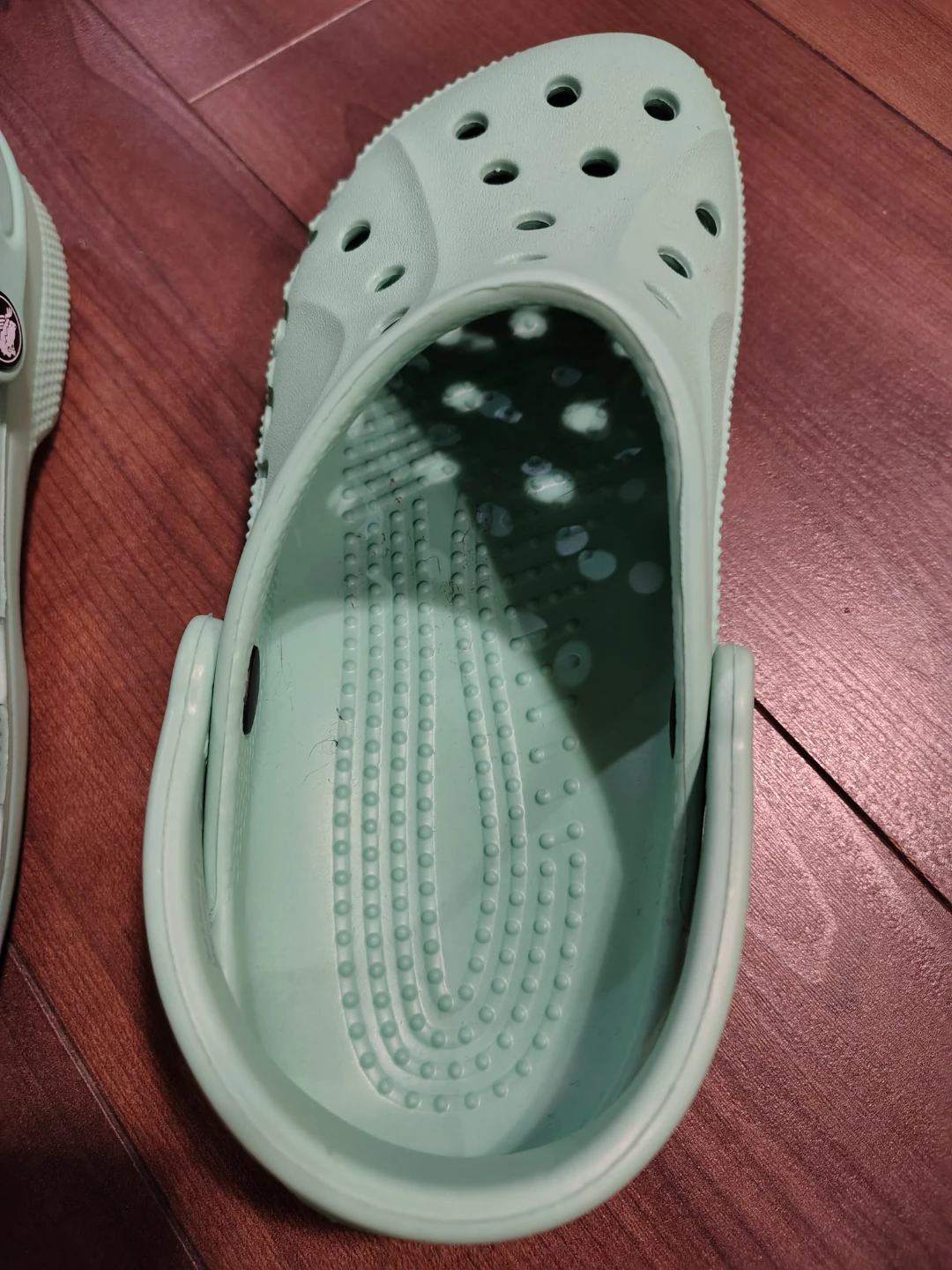 Crocs Mint Green Size 7 - photo 2