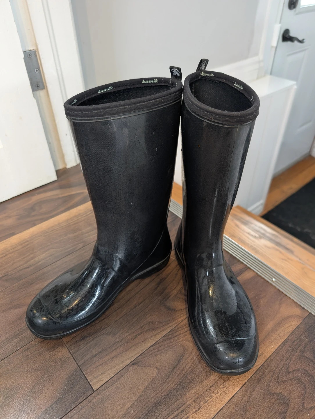 Kamik Black Rubber Rain Boots - Size 8 Women's