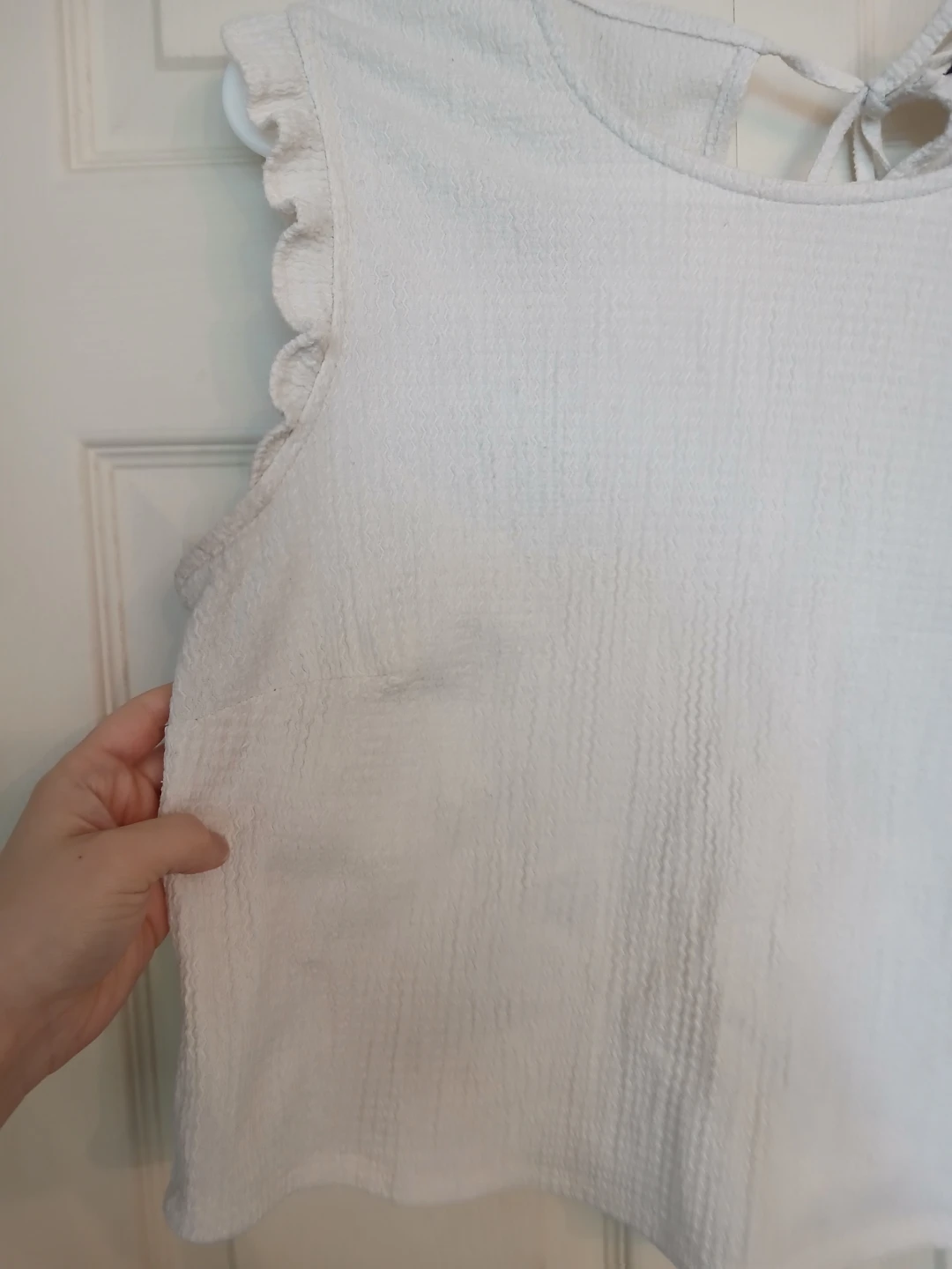 RW&CO. Cream ruffle summer top, size medium (M) - photo 4