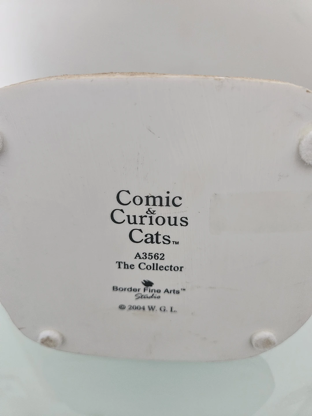 Comic & Curious Cats The Collector Figurine - photo 5