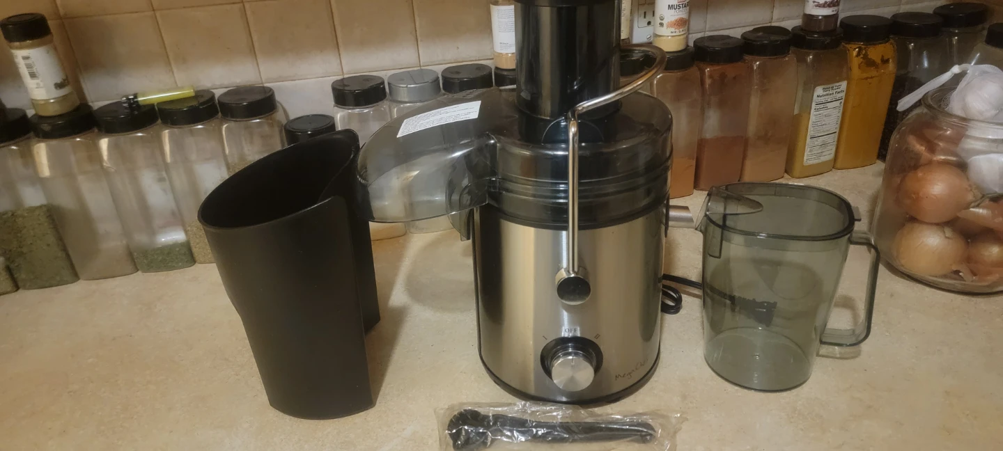 MegaChef Juicer