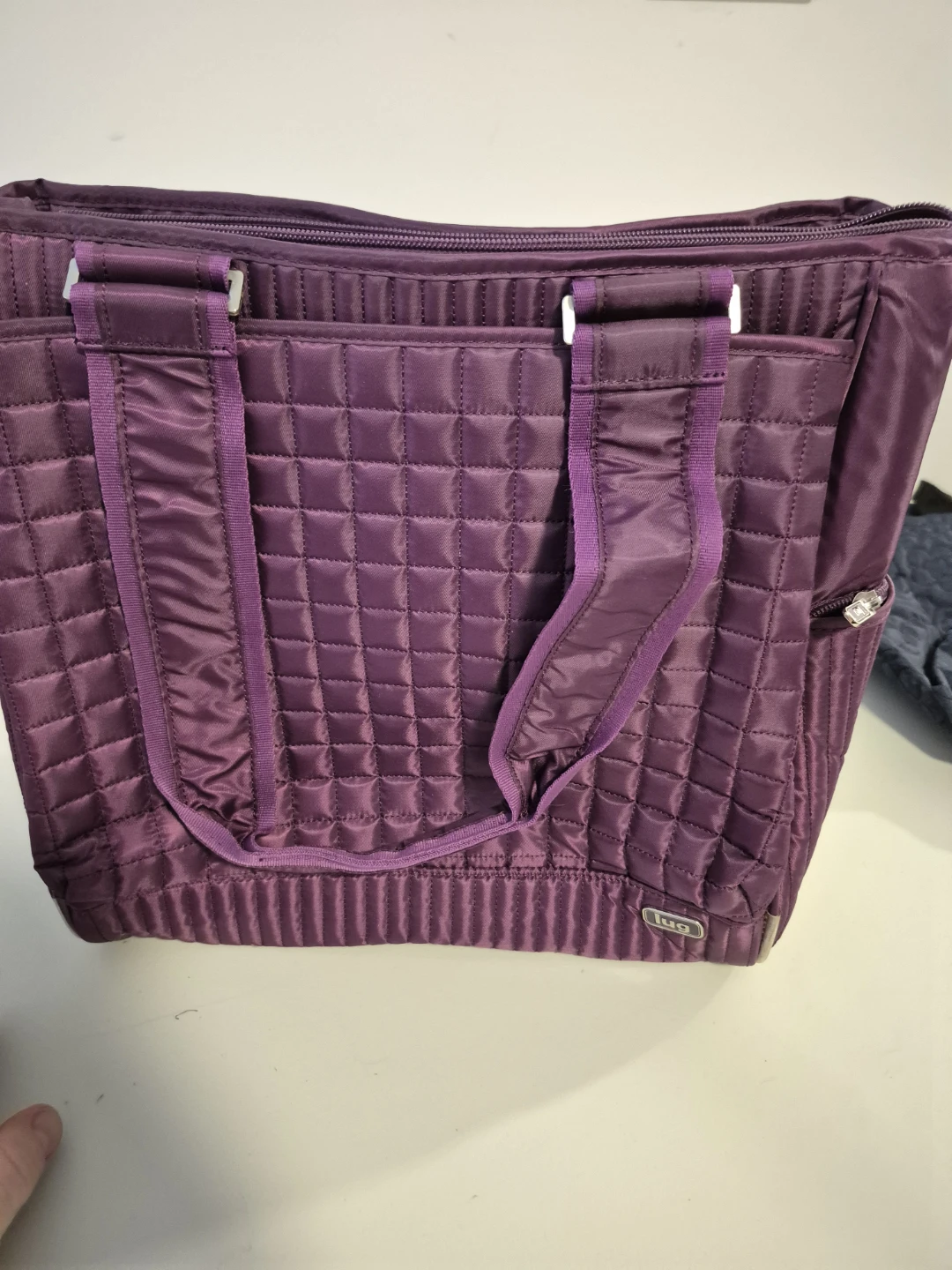 Ladies purse from lug