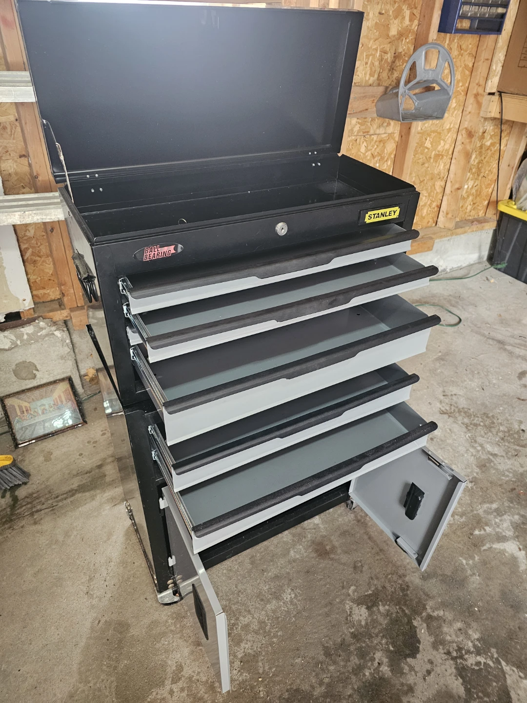Stanley 7-Drawer Rolling Tool Chest - photo 2