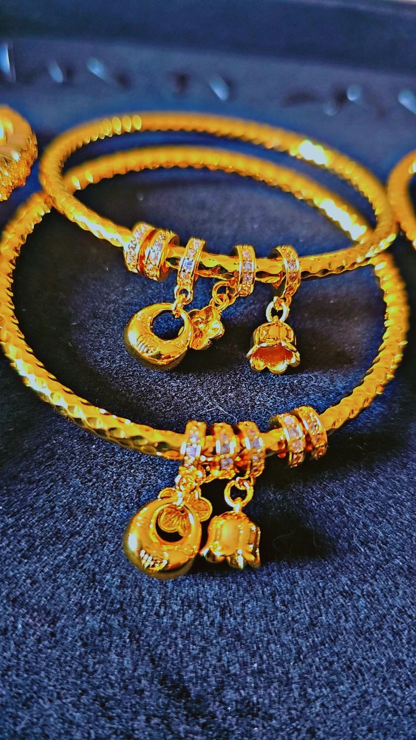 24 karat Gold plated Bangles Set - photo 2