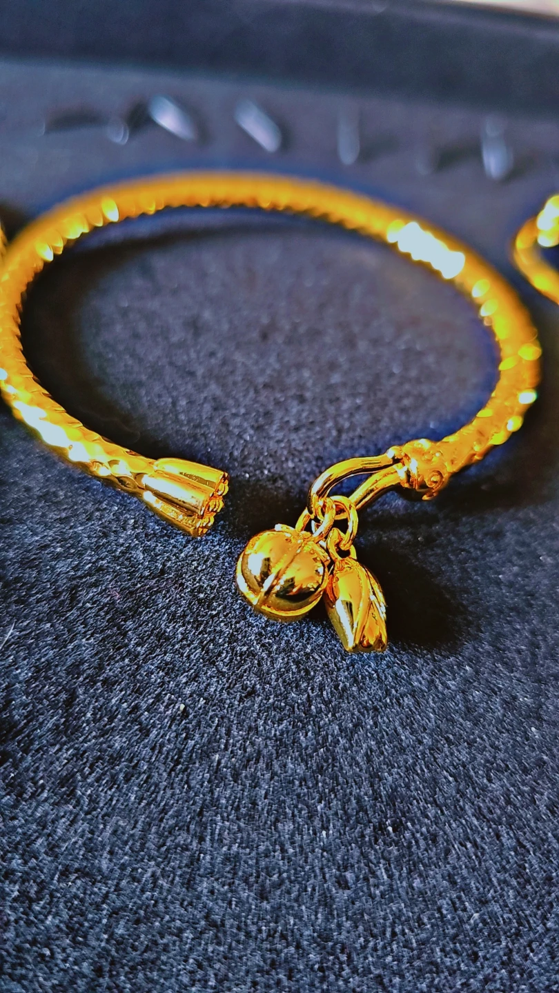 24 karat Gold plated Bangles Set - photo 3