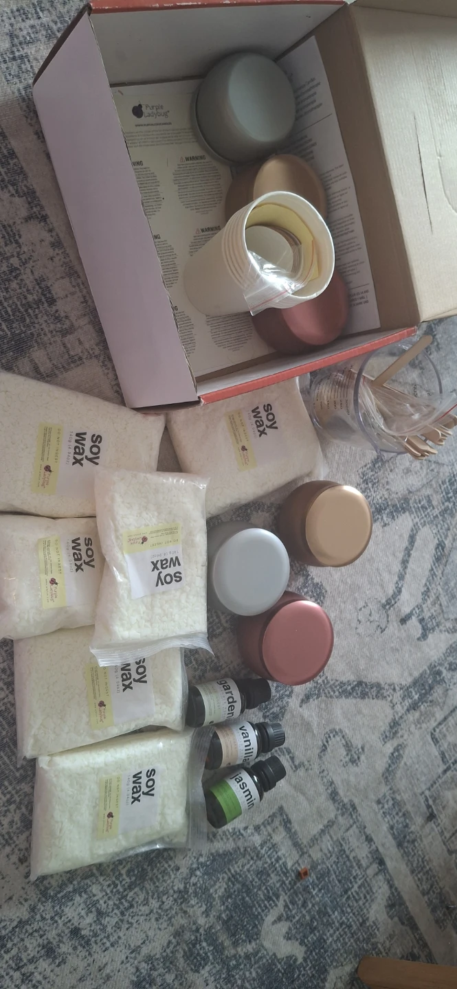 Create Your Own Soy Wax Aromatherapy Candle Kit - photo 2