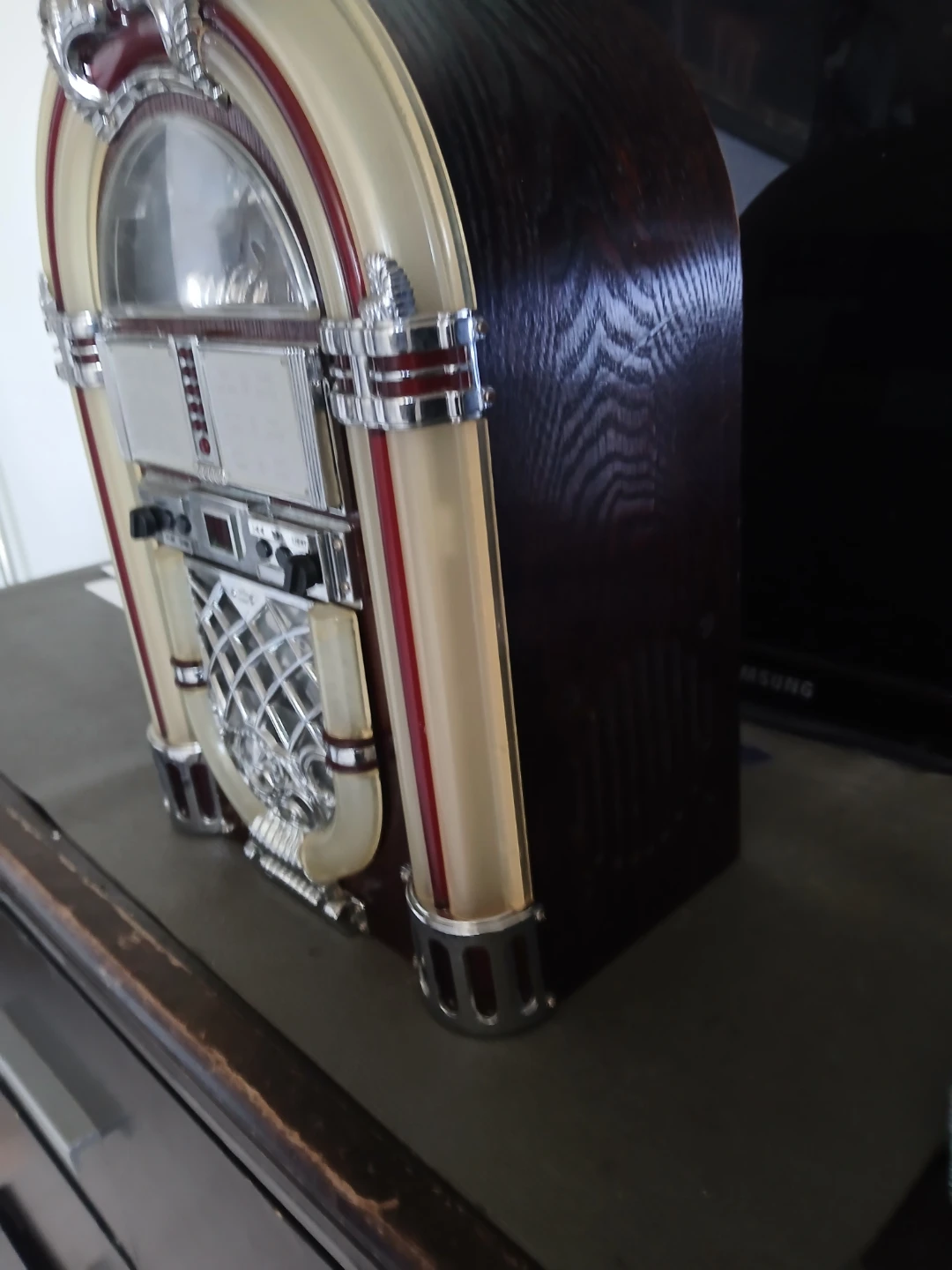 Retro Jukebox Radio - photo 2