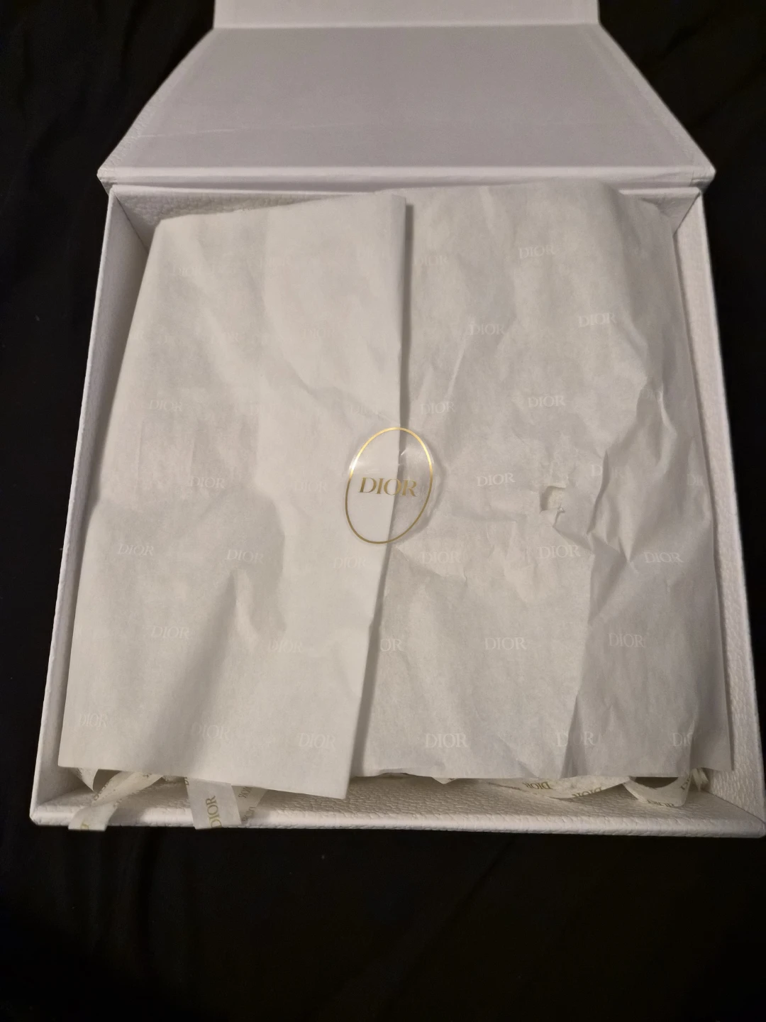 Dior Gift Box with Tissue Paper - photo 2