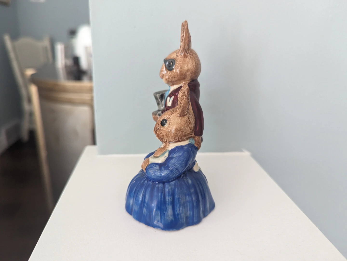 Royal Doulton Bunnykins Family Photograph Figurine - photo 3