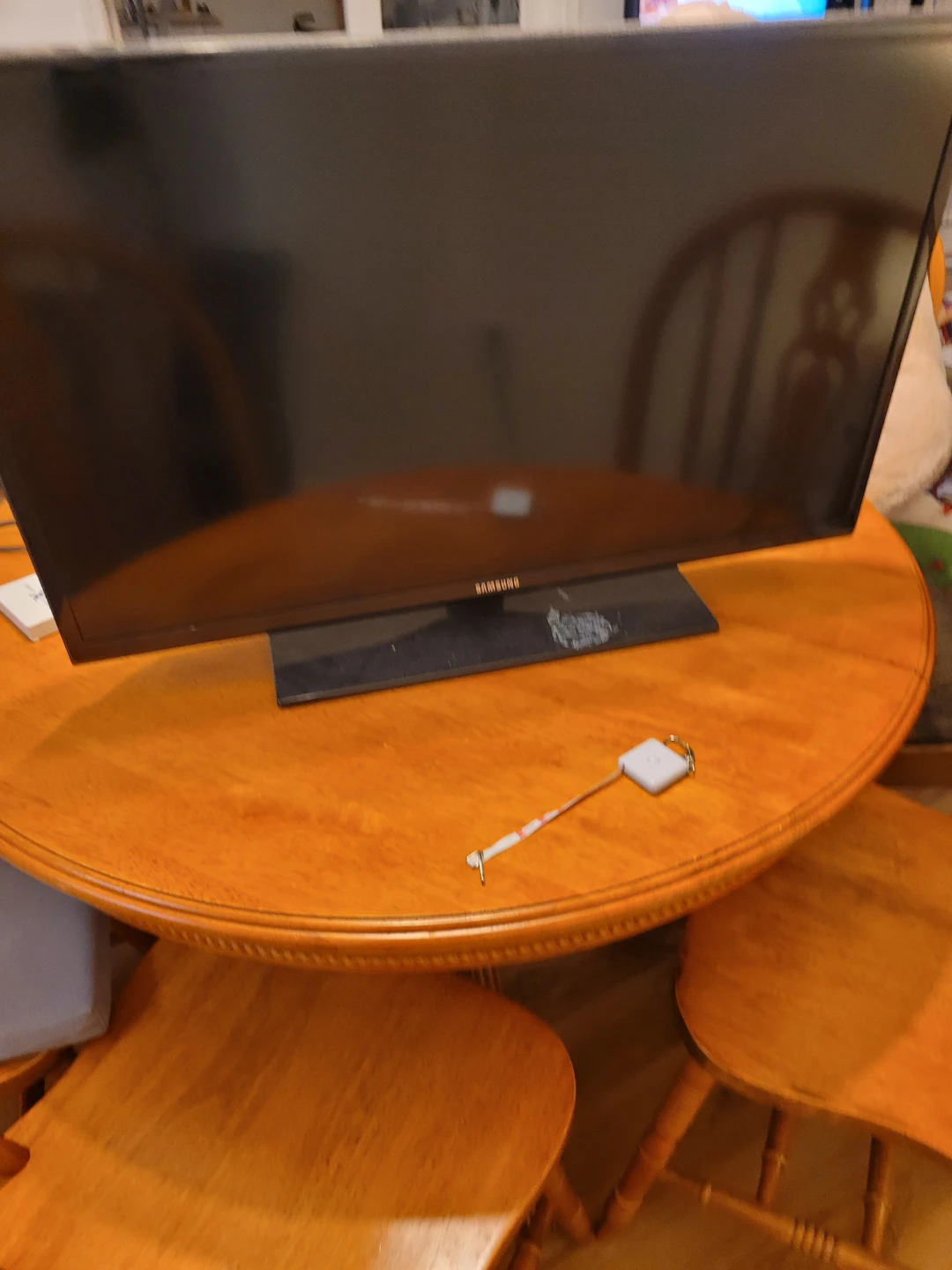 Samsung Flat Screen TV - photo 2