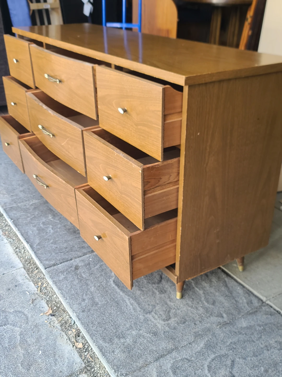 Mid-Century Modern 9-Drawer Wooden Dresser - photo 3