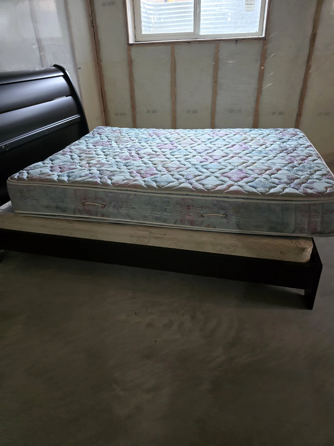 FREE Queen Mattress and Box Spring Set