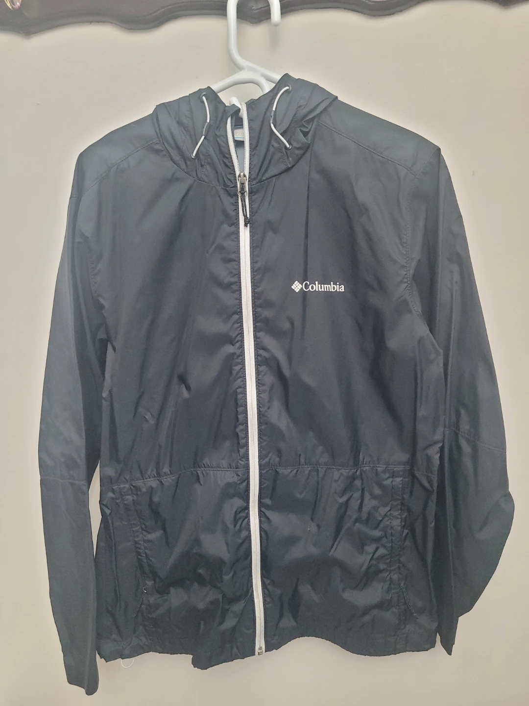 Columbia Lightweight Hooded Jacket