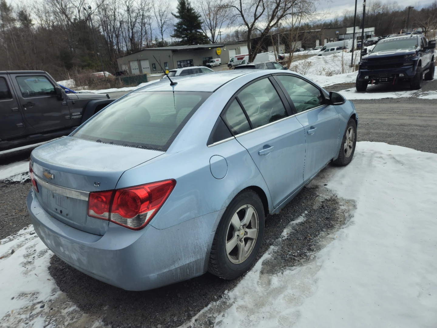 2011 chevy cruize PENDING... - photo 3